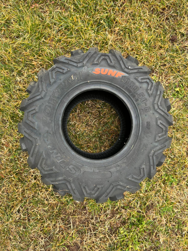 Reifen Sunf 18x9,5-8 starkes Profil